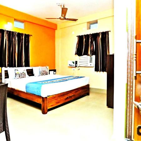Hotel Krishna Residency Puri Near Sea Beach Best Choice Of Travellers By Morservices Buitenkant foto