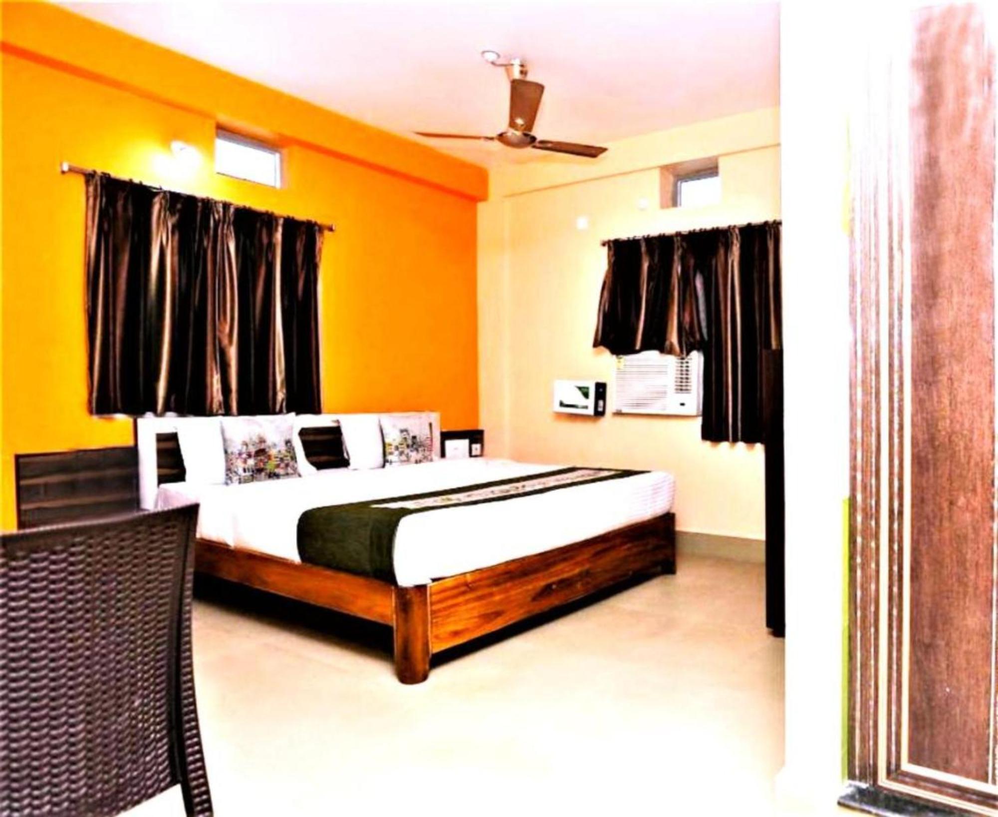 Hotel Krishna Residency Puri Near Sea Beach Best Choice Of Travellers By Morservices Buitenkant foto