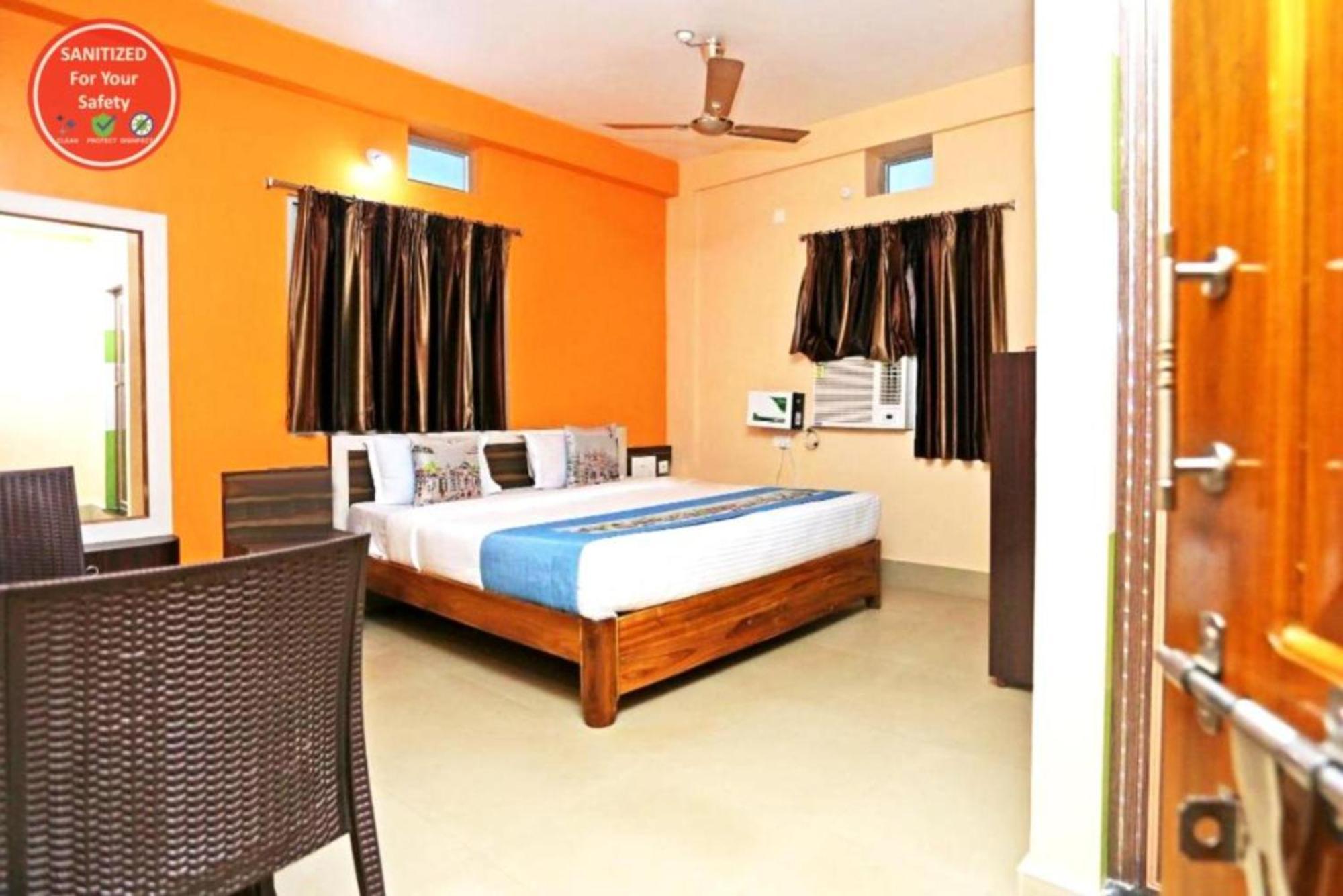 Hotel Krishna Residency Puri Near Sea Beach Best Choice Of Travellers By Morservices Buitenkant foto